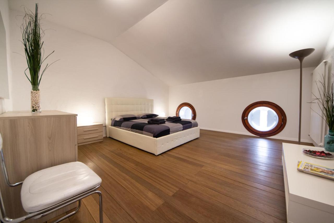 Attic Floor Venice Apartment Местре Екстер'єр фото